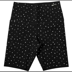 WOMEN'S NIKE NSW GEMS 7" SHORTS black white biker short bike nwt